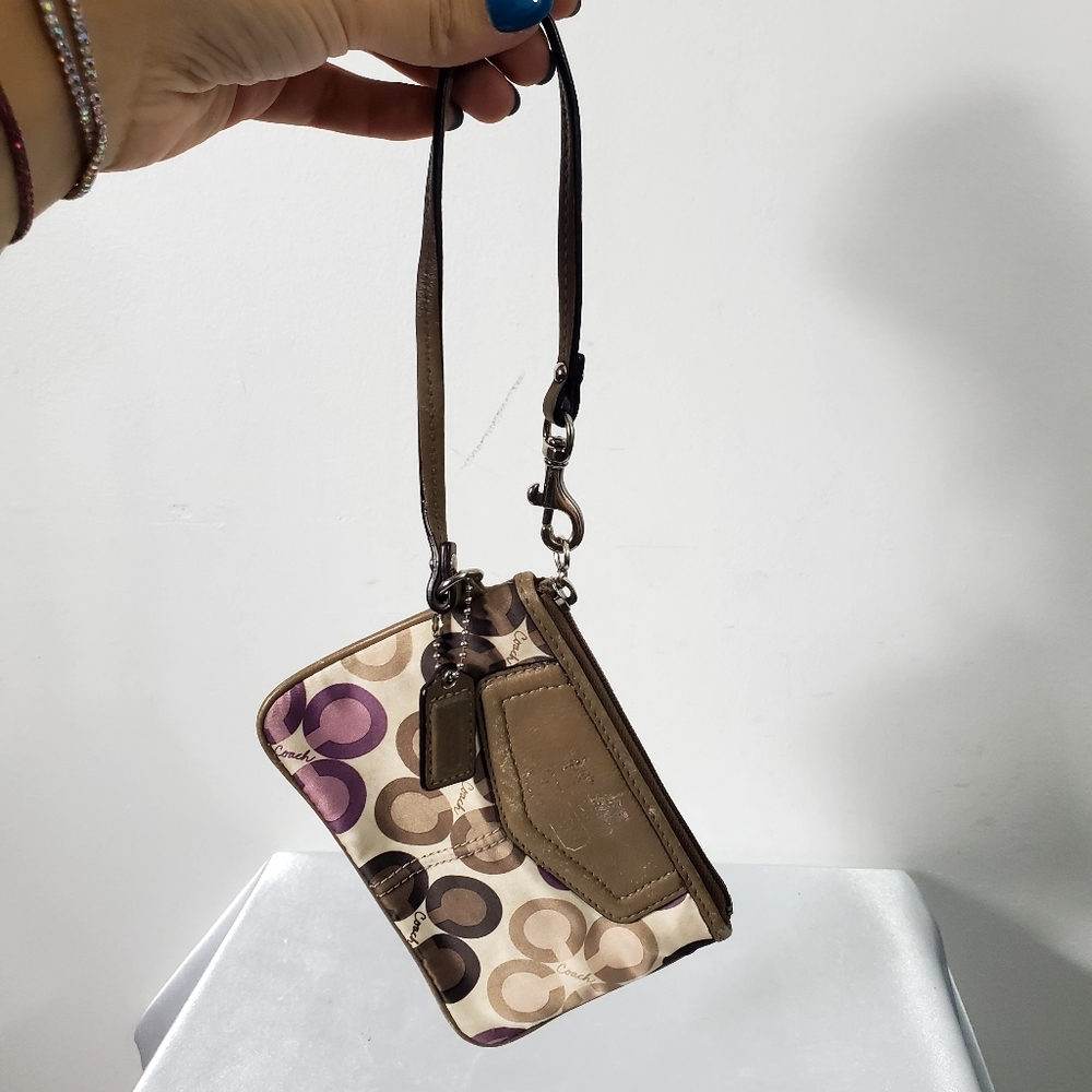Coach Madison Signature Sateen Purple & Brown small Wristlet with Tag Strap